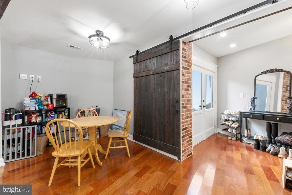 4331 Cresson Street - Photo 8