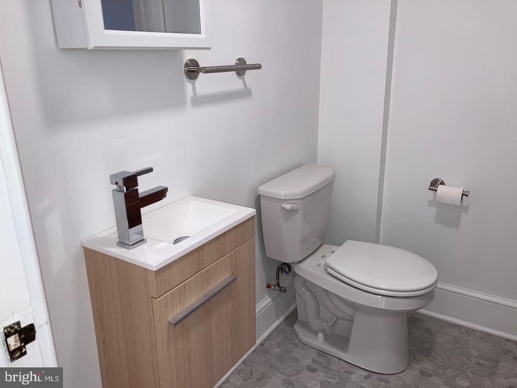 1807 S Broad Street - Photo 6