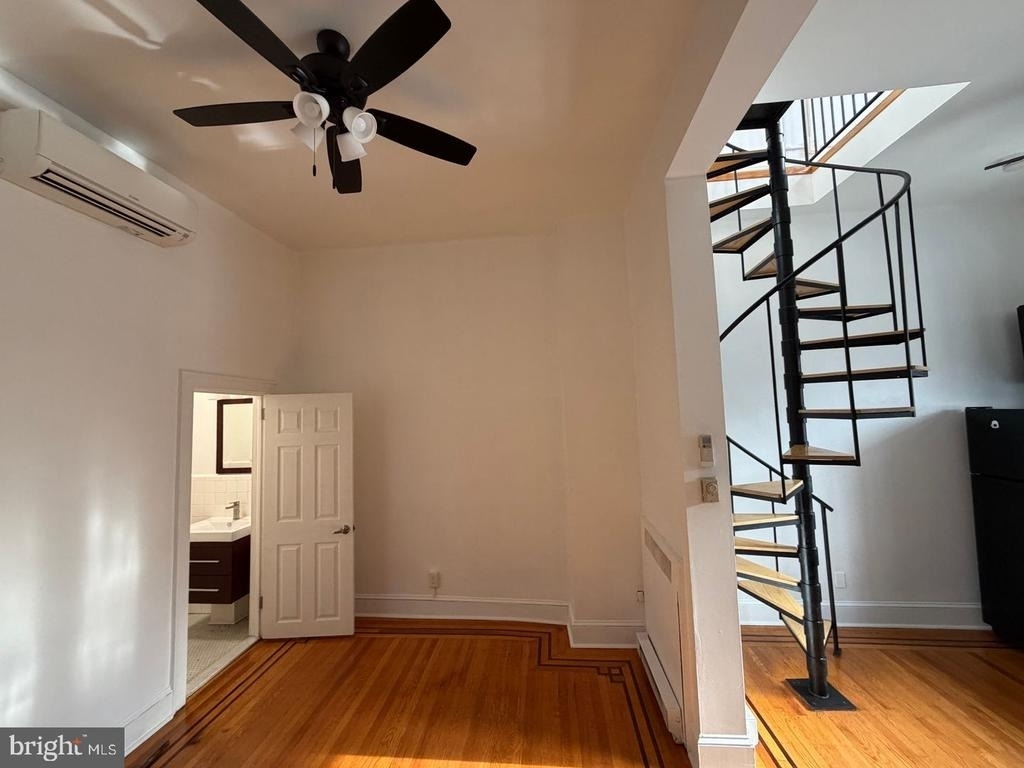 1807 S Broad Street - Photo 0