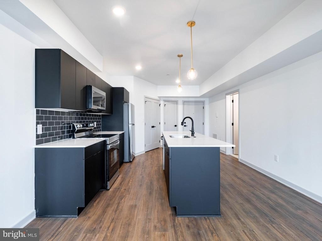6237 Germantown Avenue - Photo 3