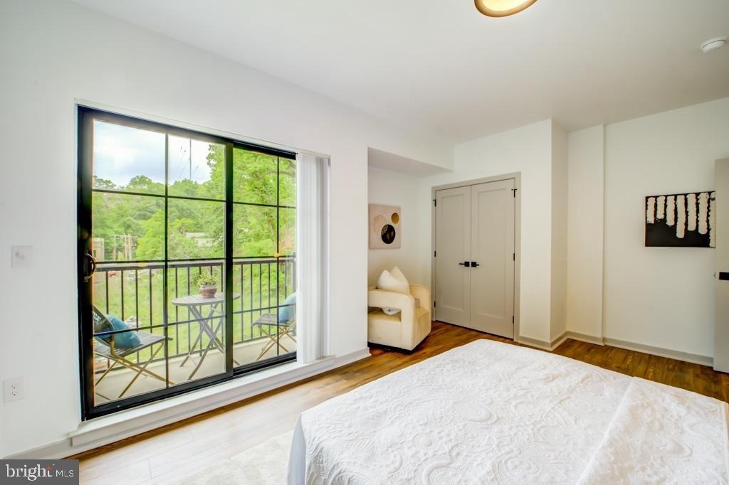5001 Umbria Street - Photo 8