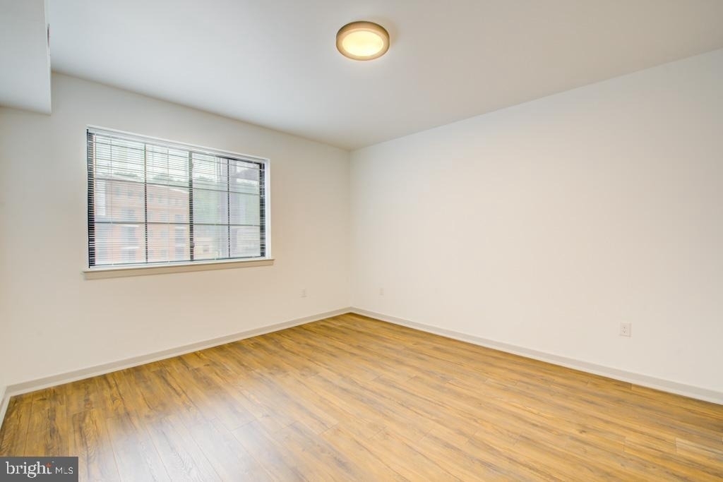 5001 Umbria Street - Photo 6