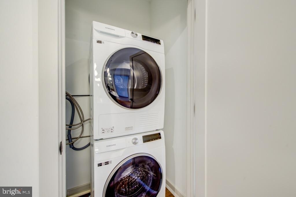 5001 Umbria Street - Photo 8