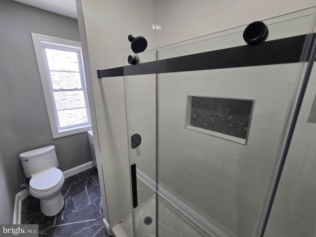 6022 Pine Street - Photo 2