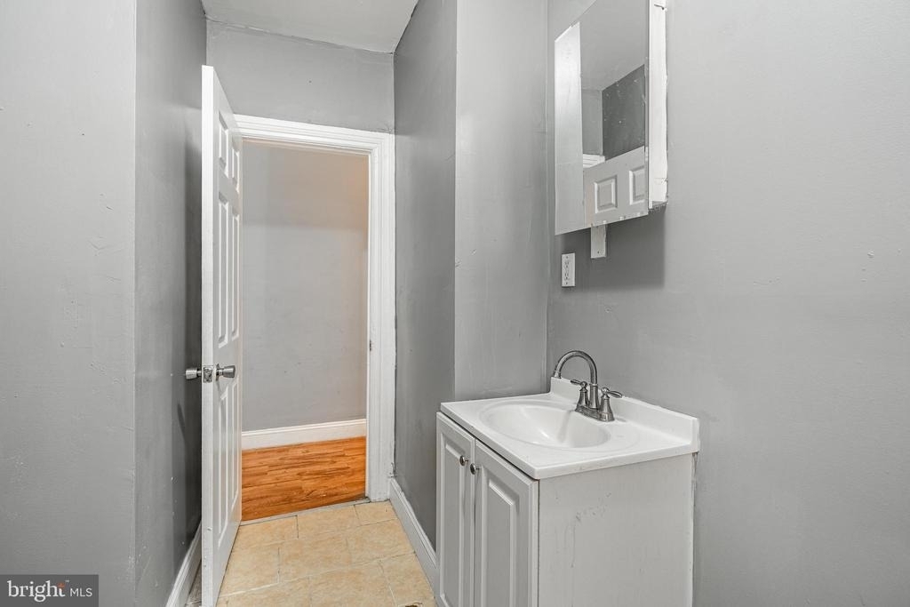 5323 Angora Terrace - Photo 10