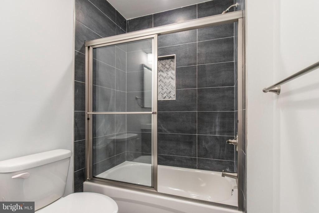 2406 W Master Street - Photo 26