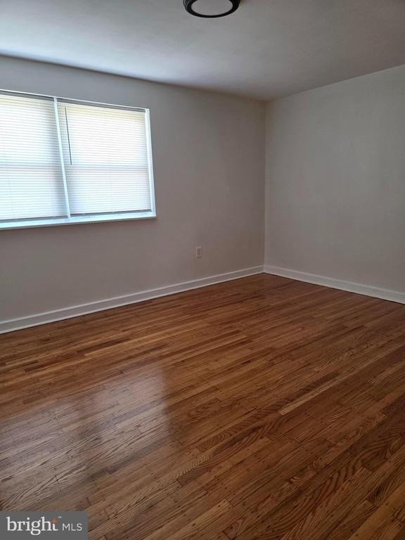 1315 Harshaw Road - Photo 2