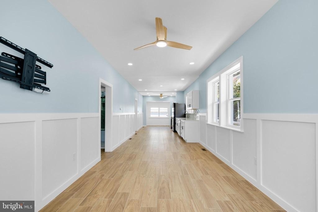 119 N Cambridge Avenue - Photo 2