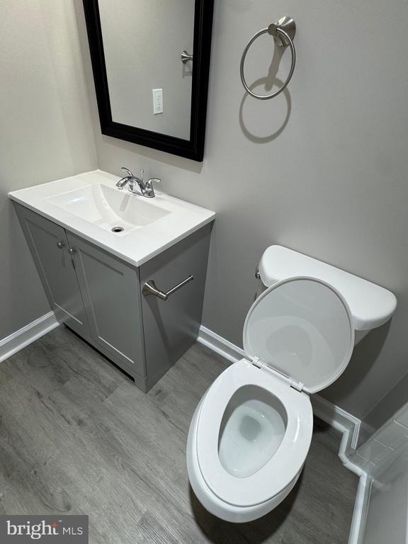 6900 Saint Ignatius Drive - Photo 32