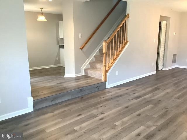 16202 Ellipse - Photo 9