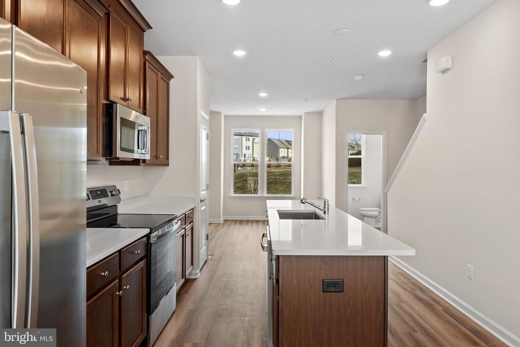 6045 Soho Way - Photo 12