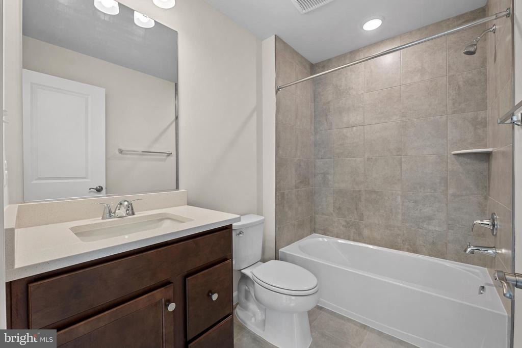 6045 Soho Way - Photo 18