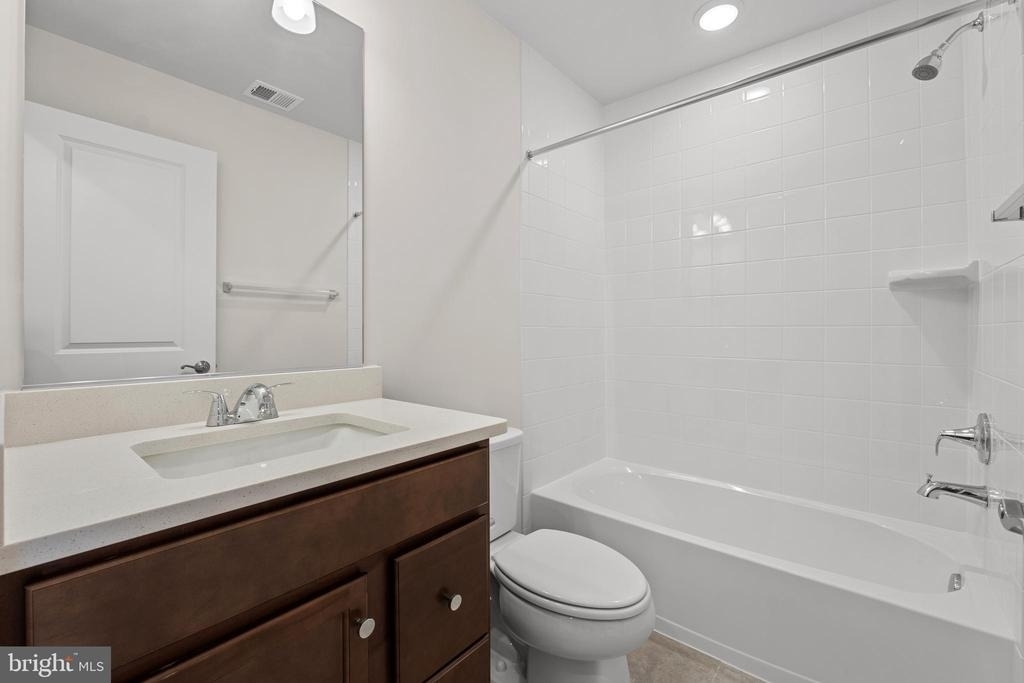 6045 Soho Way - Photo 3