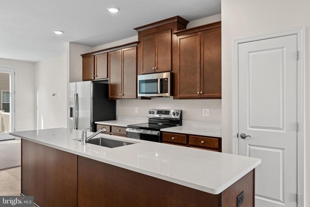 6045 Soho Way - Photo 7