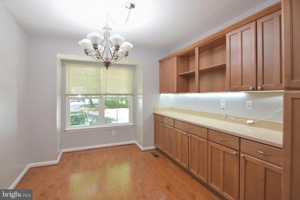 13326 Waterside Circle - Photo 8
