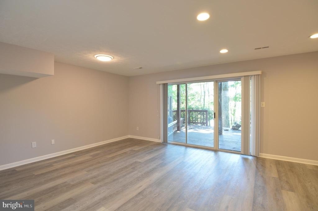 13326 Waterside Circle - Photo 14