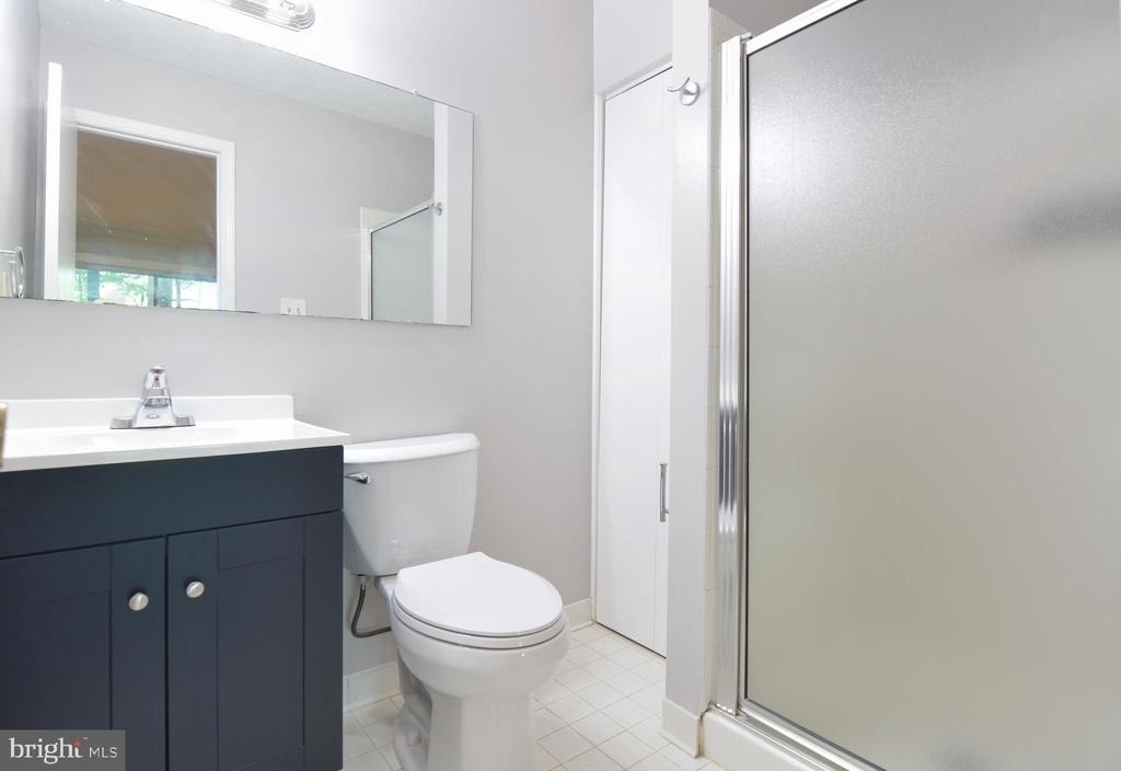 13326 Waterside Circle - Photo 25