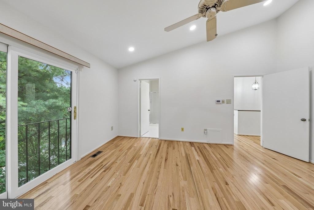 10739 Mist Haven Terrace - Photo 19