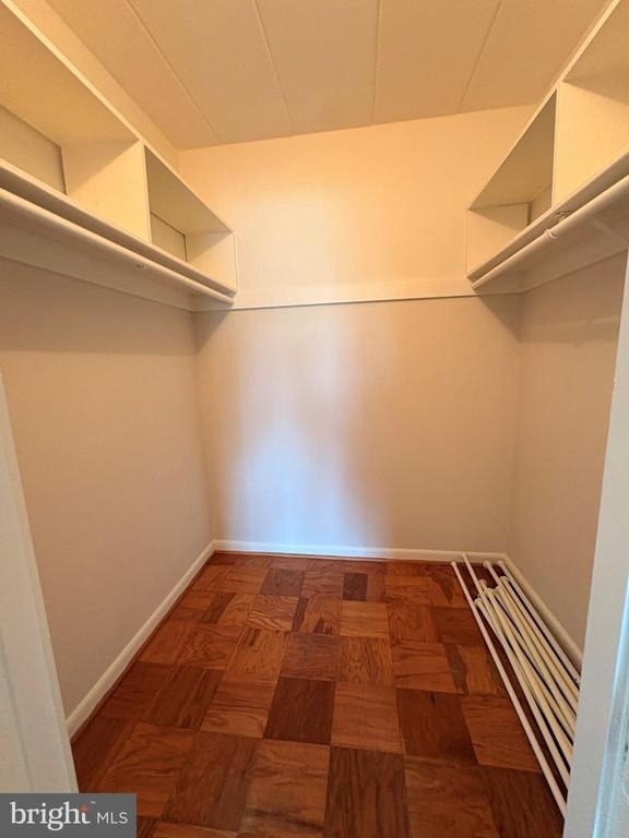 4800 Chevy Chase Drive - Photo 10