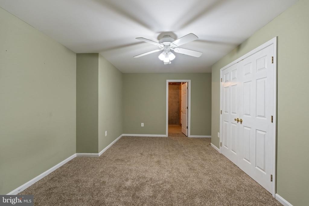 211 Westlake Boulevard - Photo 19