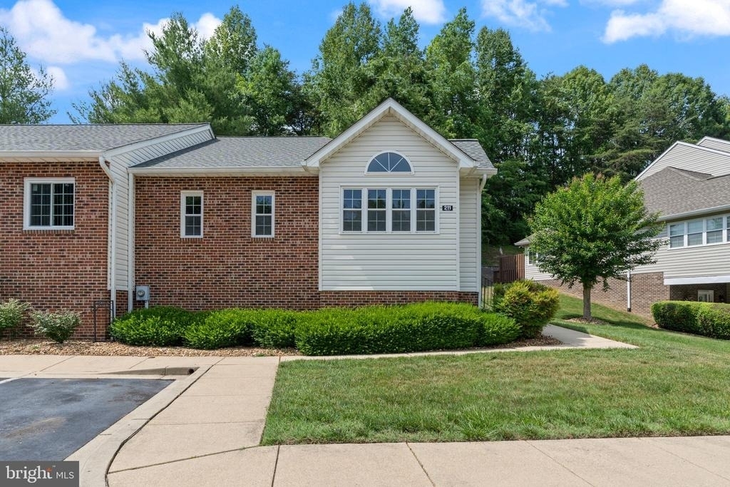 211 Westlake Boulevard - Photo 25