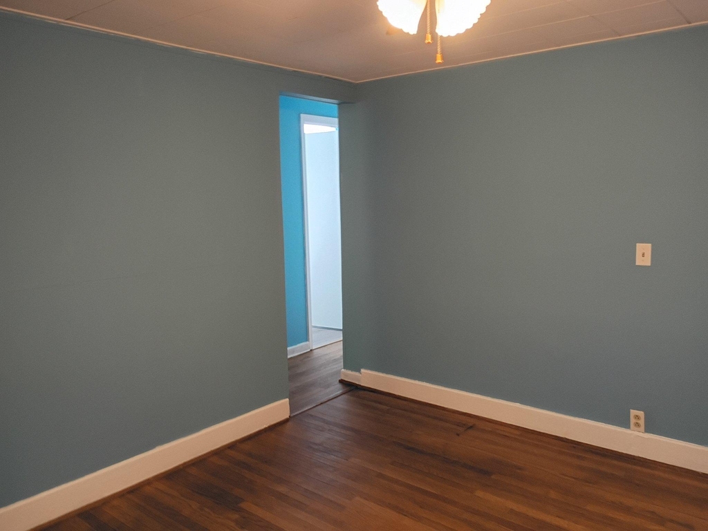 350 Bedford Street - Photo 7