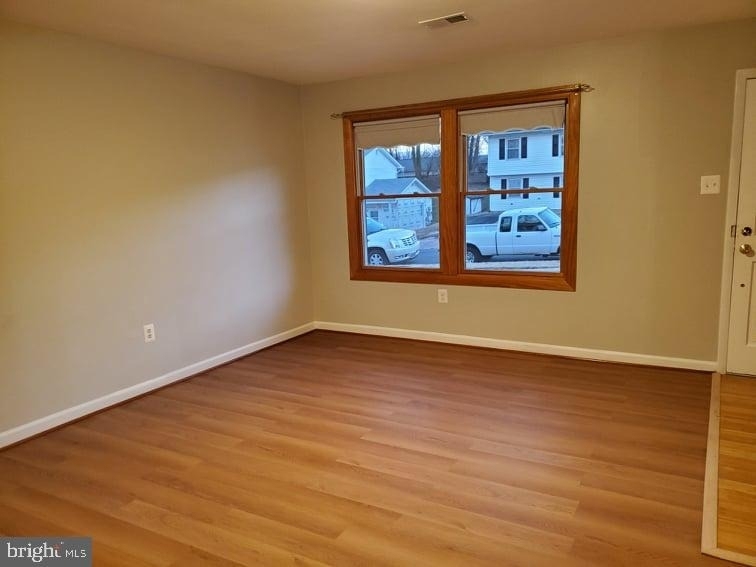1321 Greyswood Road - Photo 2