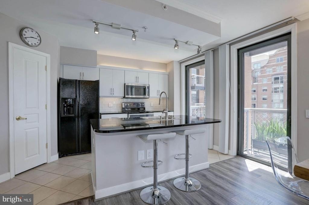 616 E Street Nw - Photo 5