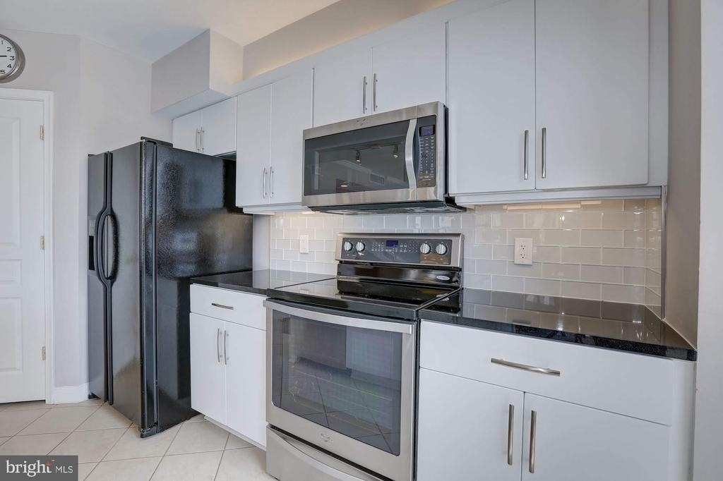 616 E Street Nw - Photo 8