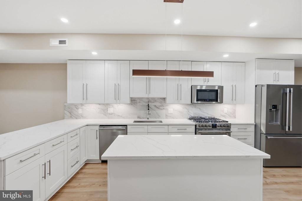 3620 13th Street Nw - Photo 8