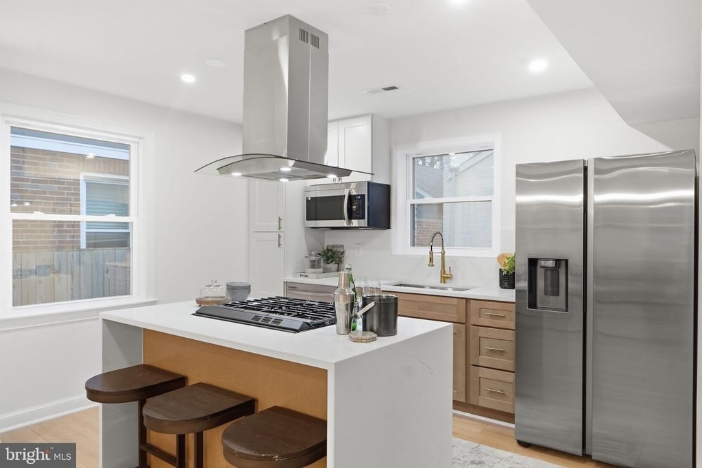 5520 North Capitol Street Nw - Photo 12
