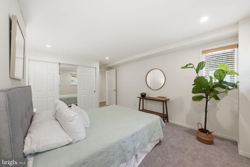 1200 East Capitol Street Ne - Photo 20