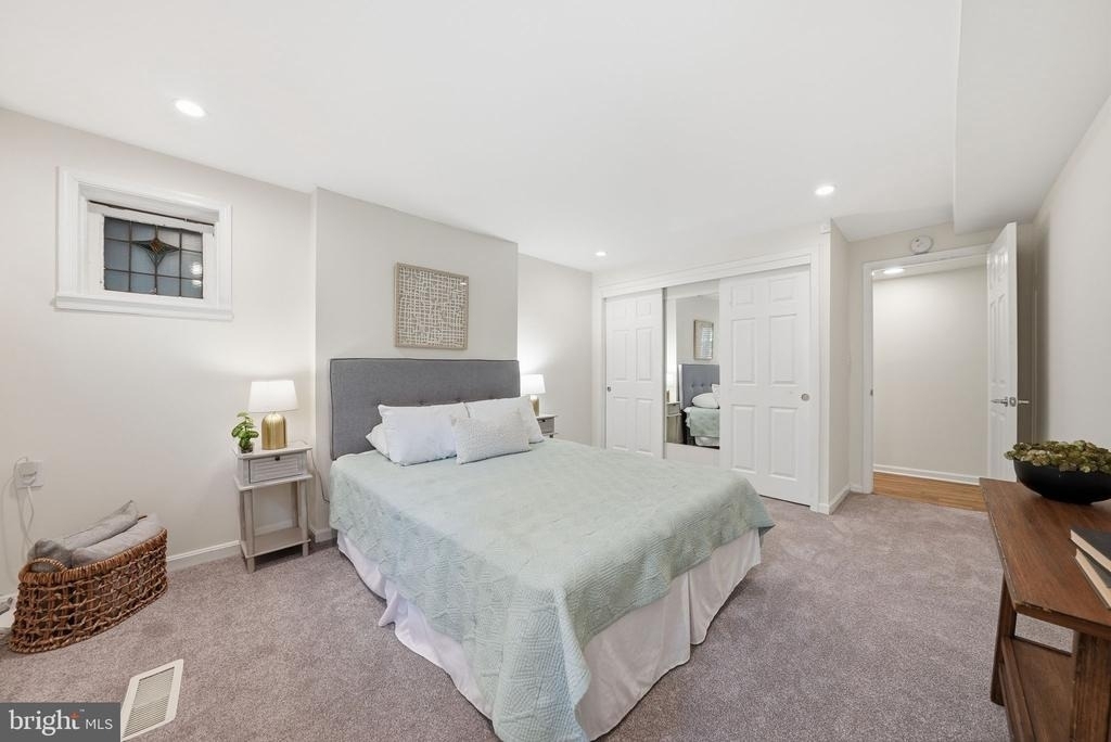 1200 East Capitol Street Ne - Photo 21