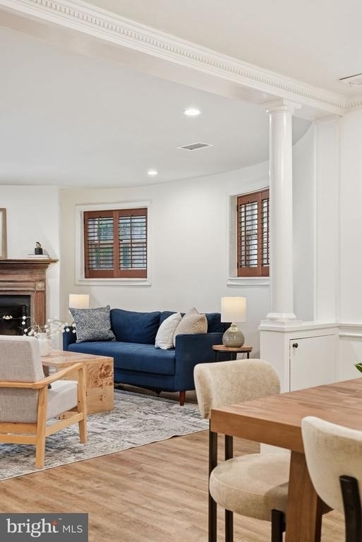 1200 East Capitol Street Ne - Photo 2