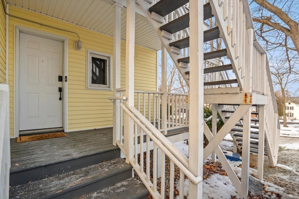 701 Washtenaw Avenue - Photo 17