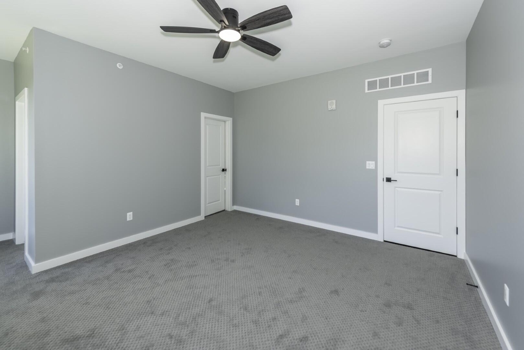 5399 Plymouth Road - Photo 20