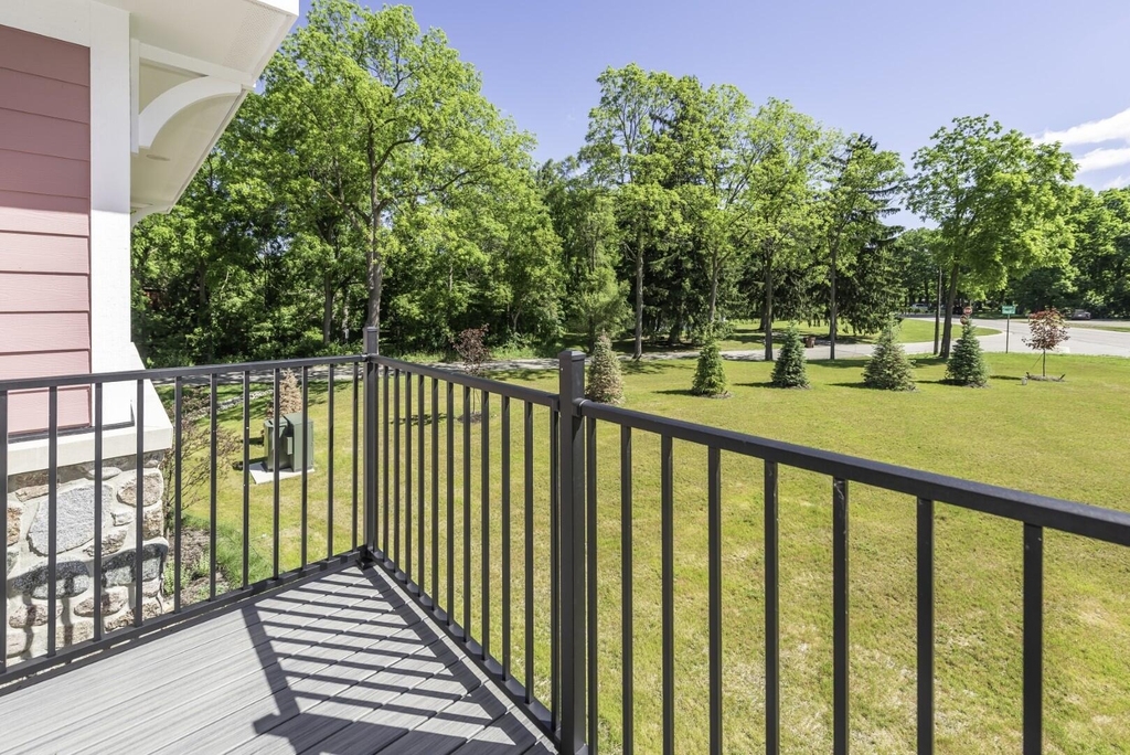 5399 Plymouth Road - Photo 36
