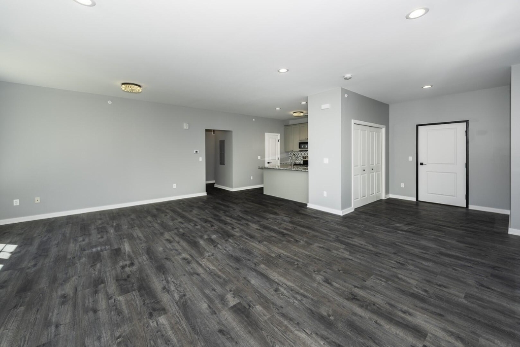 5399 Plymouth Road - Photo 7