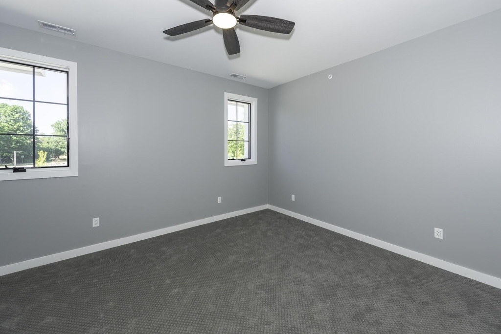 5395 Plymouth Road - Photo 19