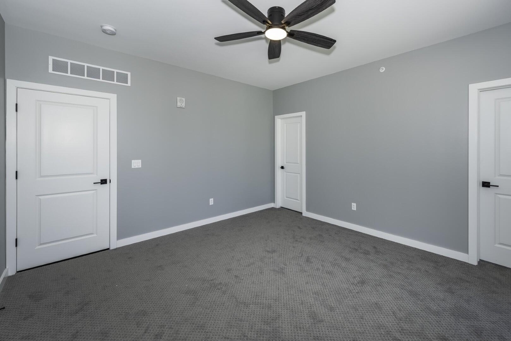 5395 Plymouth Road - Photo 29