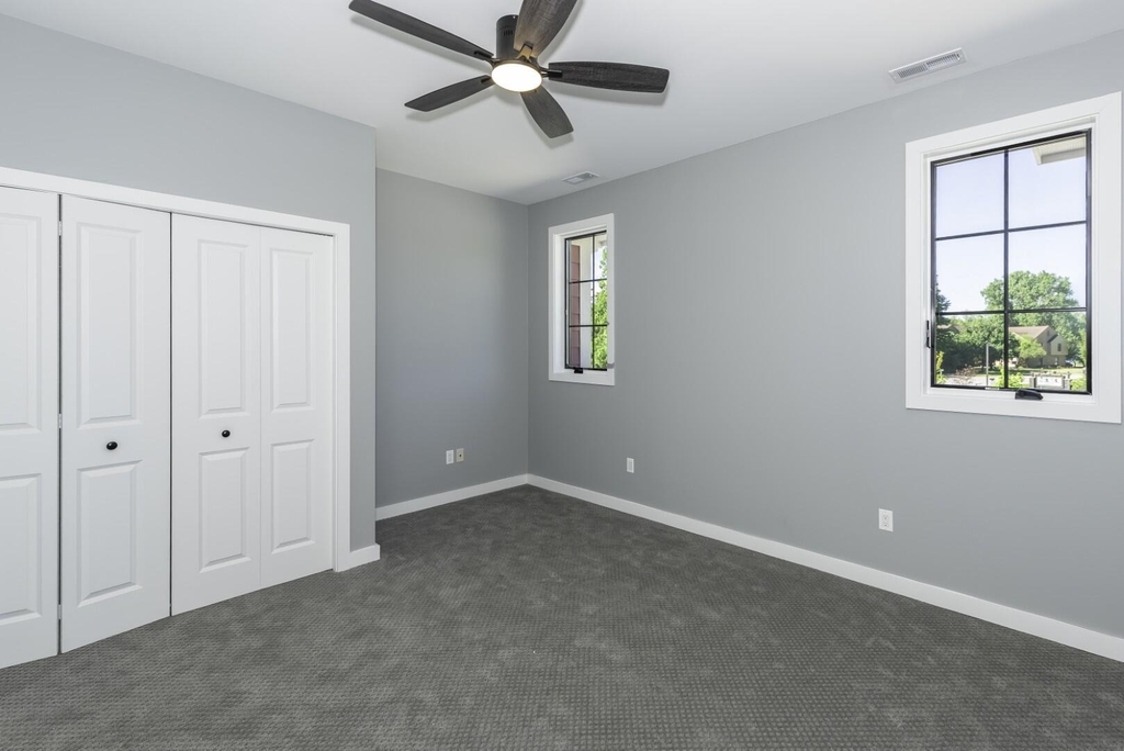 5395 Plymouth Road - Photo 20