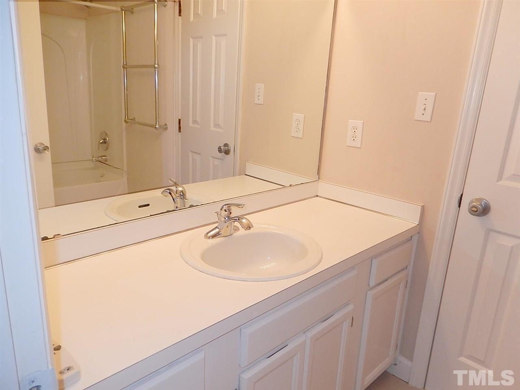 1302 Dylan Heath Court - Photo 12