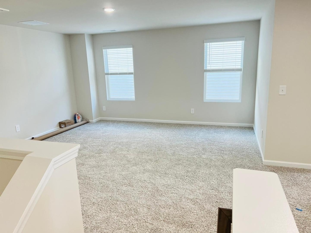 745 Riguard Way - Photo 14