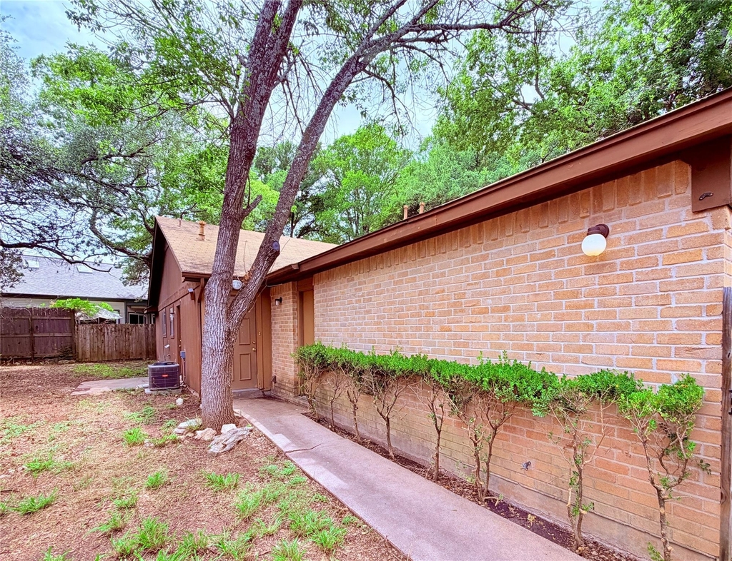 6503 Columbia Oaks Ct - Photo 23