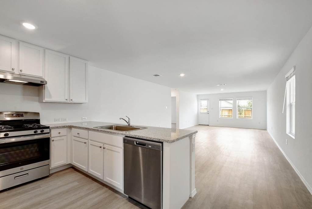 6515 Arid Way - Photo 3