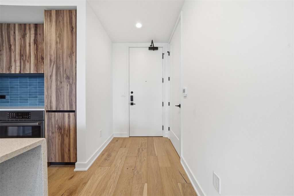 84 East Ave - Photo 7