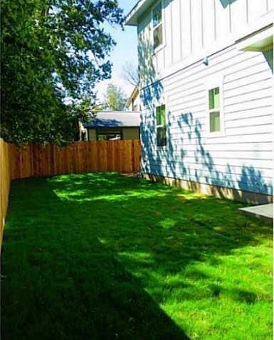 4420 Red River St - Photo 4