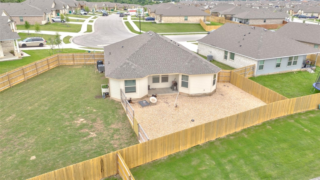 1317 Cesarina St - Photo 33