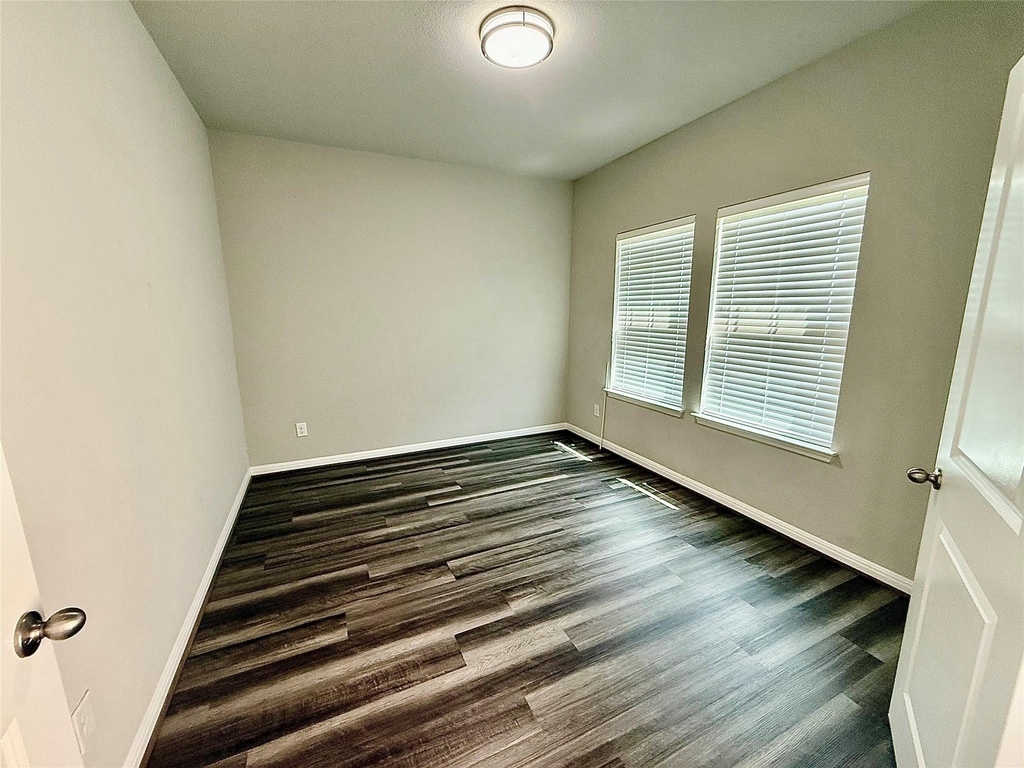 6620 Folsom Ave - Photo 10