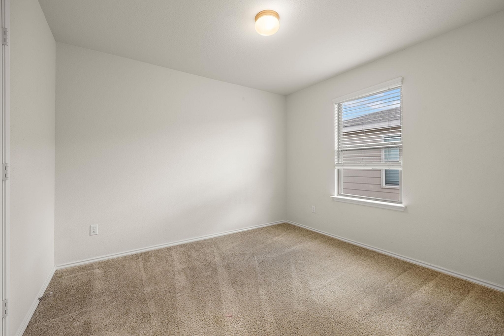 11801 Jackson Falls Way - Photo 23